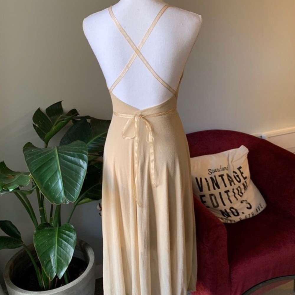 Backless midi dress